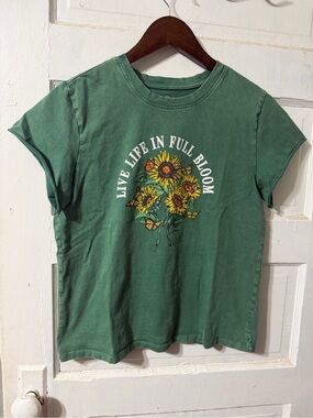 100% Cotton Organic Generation Live Life In Full Bloom Sunflower Graphic Tee Gre